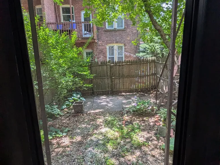 136 Lancaster St — Photo 12