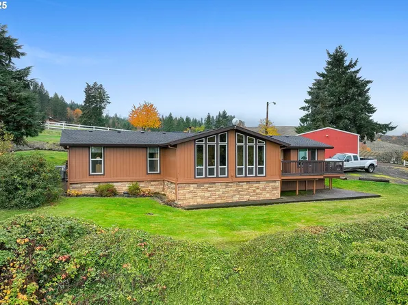 8648 NW Redtail Dr, Forest Grove, OR 97116