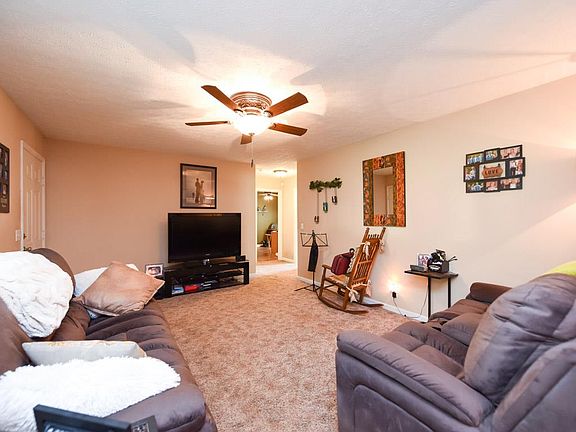 3rd image of 1033 William Glen Rd
