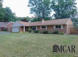 7604 Apache Trl, Temperance, MI 48182