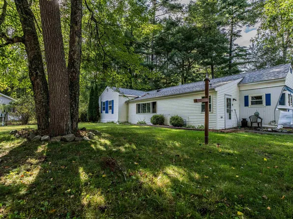 17 Ponderosa Avenue, Nashua, NH 03062