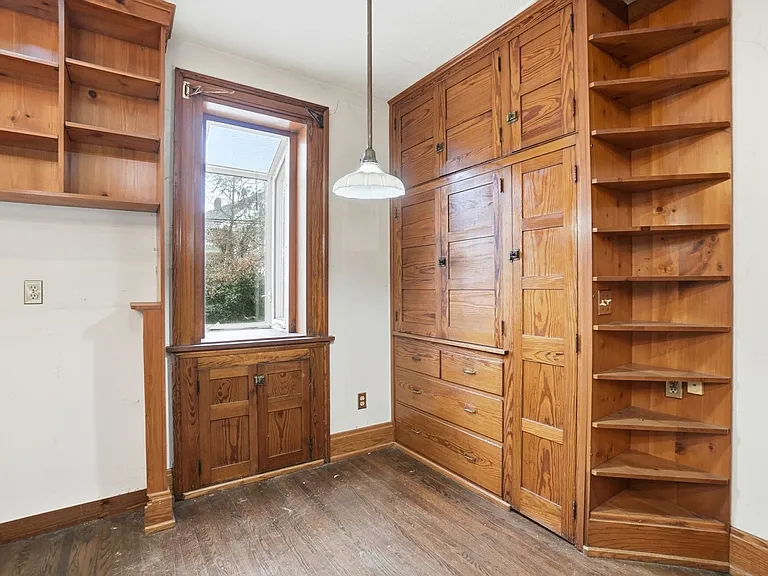 2104 Iuka Ave — Photo 22