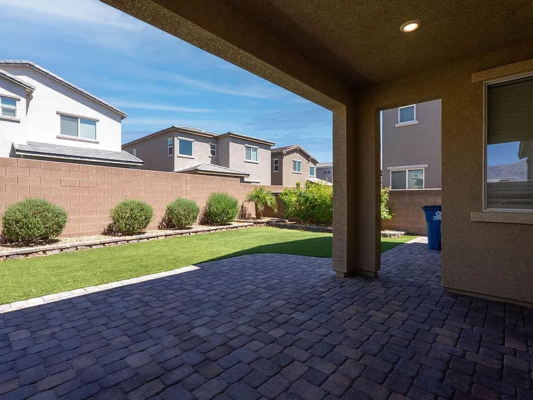 7126 Calvert Cliffs St — Photo 38