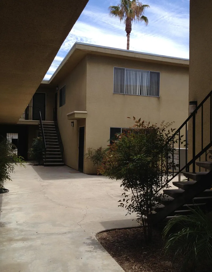 3967 Illinois Street — Photo 2