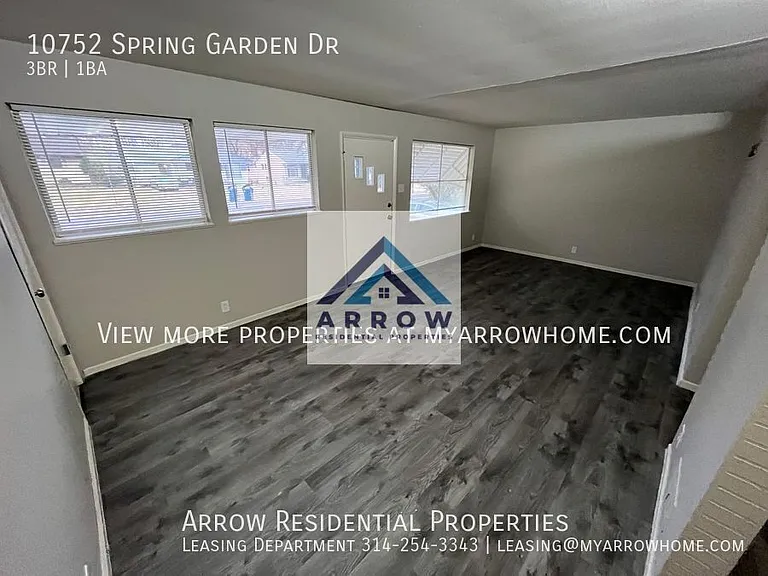 10752 Spring Garden Dr — Photo 4