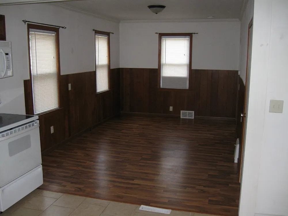3 bed, 1240 sqft, $1,100 — Photo 3