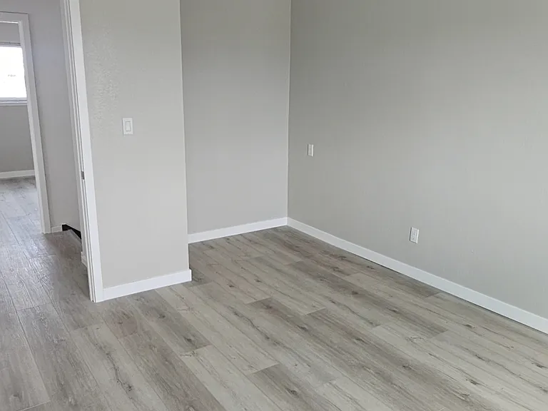 7060 Tuther Way — Photo 14