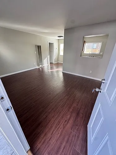 4781 Seminole Dr #4 Photo 1