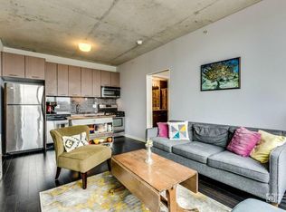 659 W Randolph St APT 911, Chicago, IL 60661