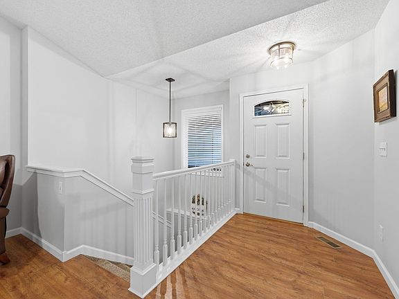 4th image of 4815 N Wyndham Rd