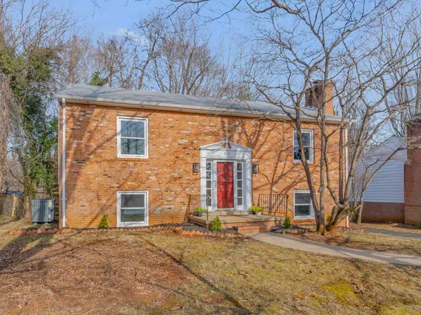 315 Eastbrook Dr, Charlottesville, VA 22901