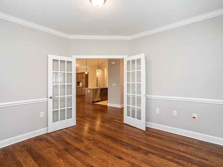 4935 Willow Bluff Cir — Photo 16