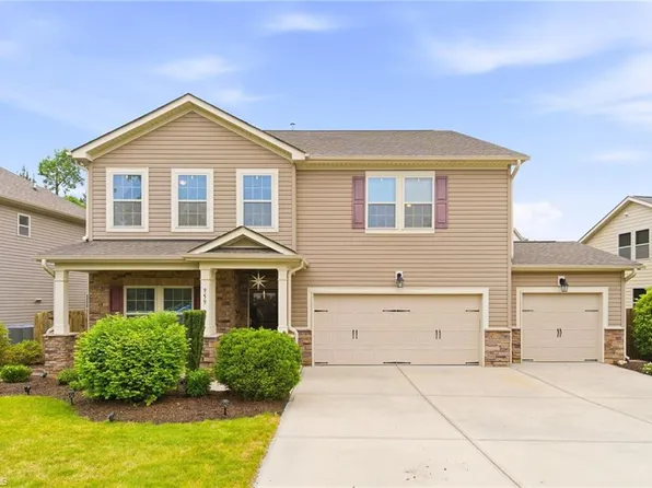 959 Longleaf Pine Pl, Mebane, NC 27302