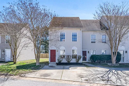 364 Francisco Way Photo 1
