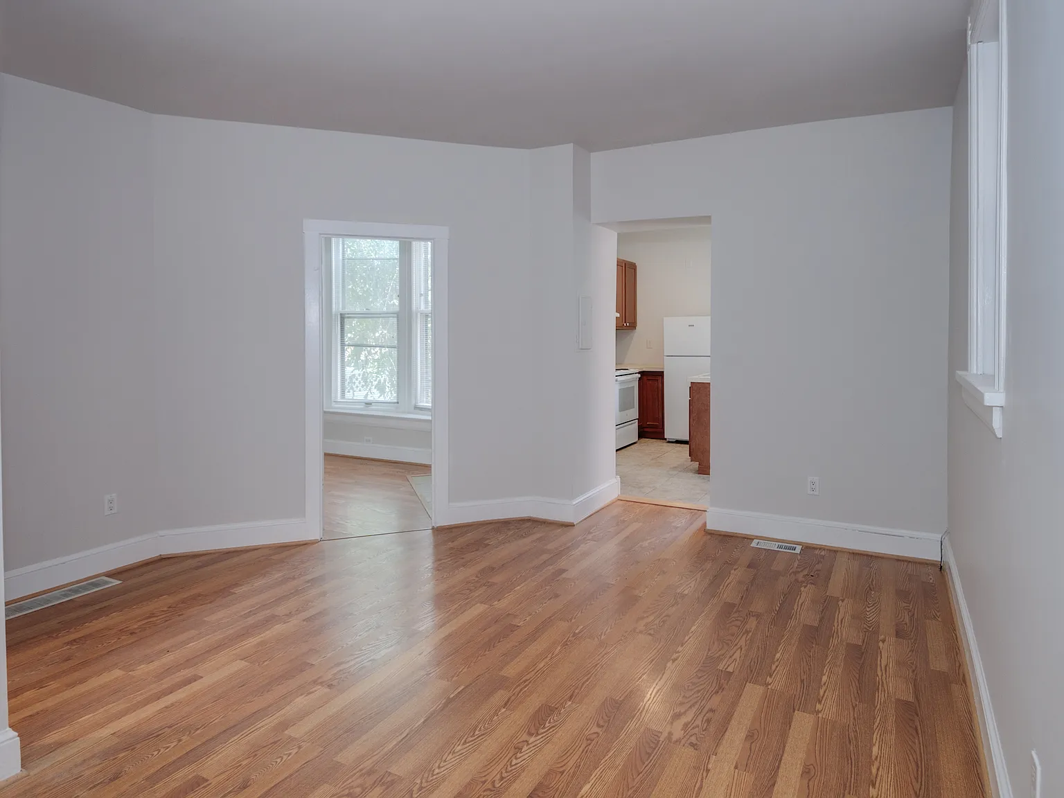 1 bed, 550 sqft, $799 — Photo 2