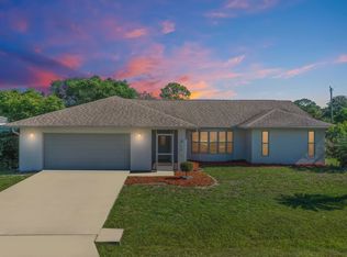 753 Banks St NW, Palm Bay, FL 32907