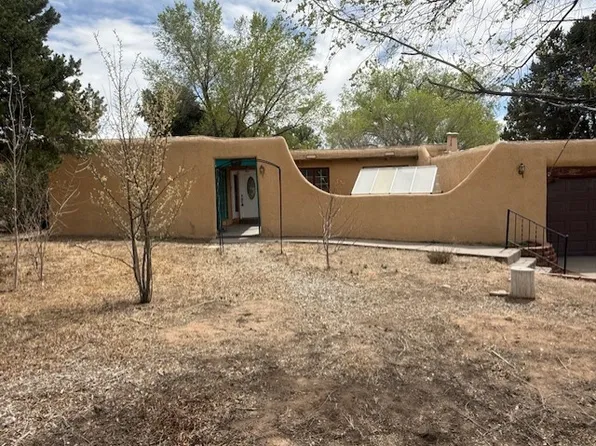 333 Kimberly Ln, White Rock, NM 87547