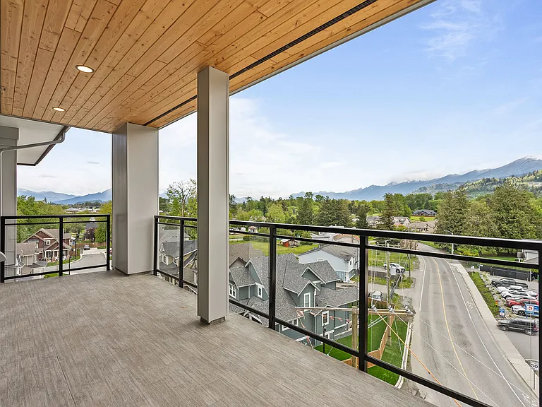 6045 Chilliwack River Rd — Photo 11
