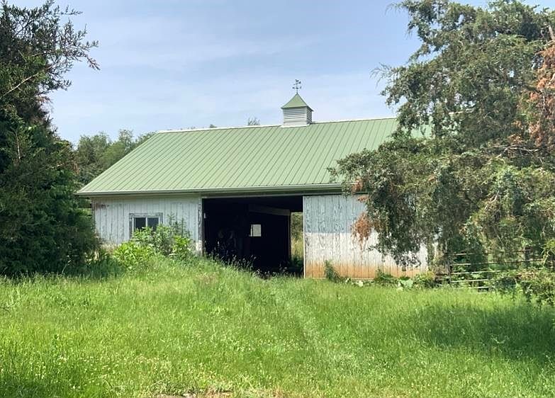 1st image of 367 Dabneys Rd