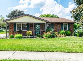 1023 Rosewood Dr, Marysville, OH 43040