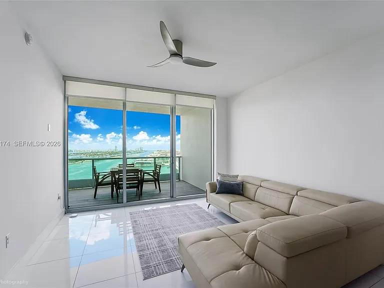 900 Biscayne Blvd #3407 — Photo 5