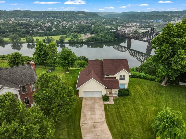 205 N Louis Ct, Monaca, PA 15061