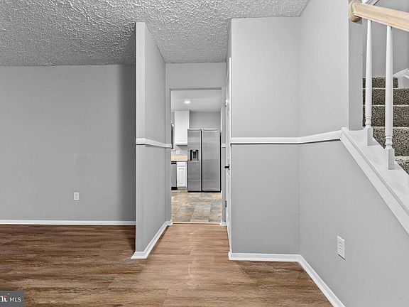 5th image of 2613 Thornberry Dr