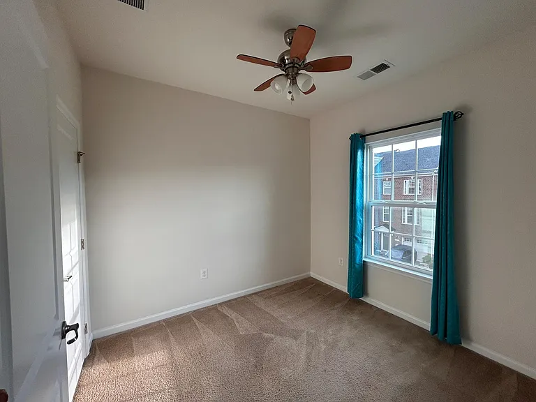 8071 Locust Mill St — Photo 32