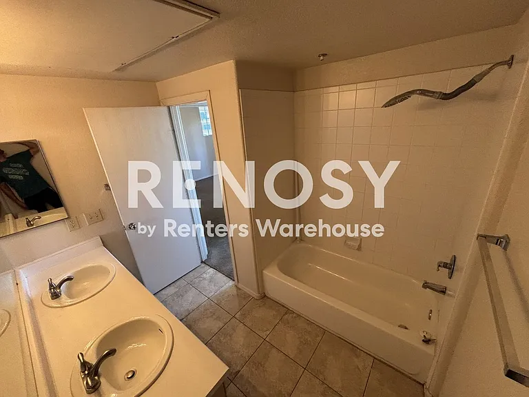 1720 E Thunderbird Rd #2124 — Photo 16