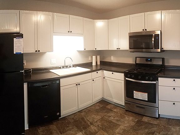 2nd image of 8239 Park State Dr