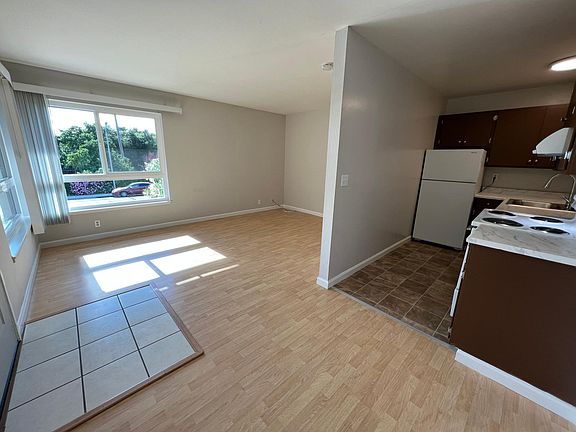 4th image of 3538 Farm Hill Blvd #1