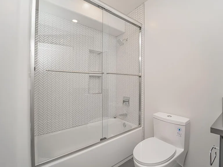2115 Holly Dr — Photo 49