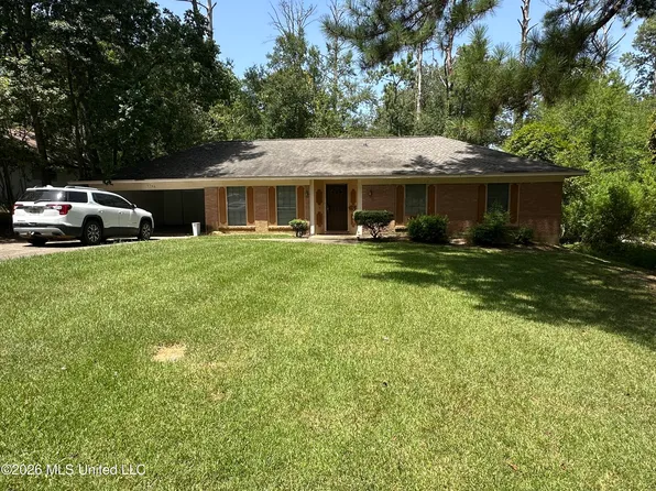 1746 Dorgan St, Jackson, MS 39204