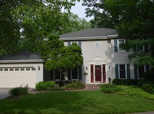 608 N Tyler Rd, St Charles, IL 60174