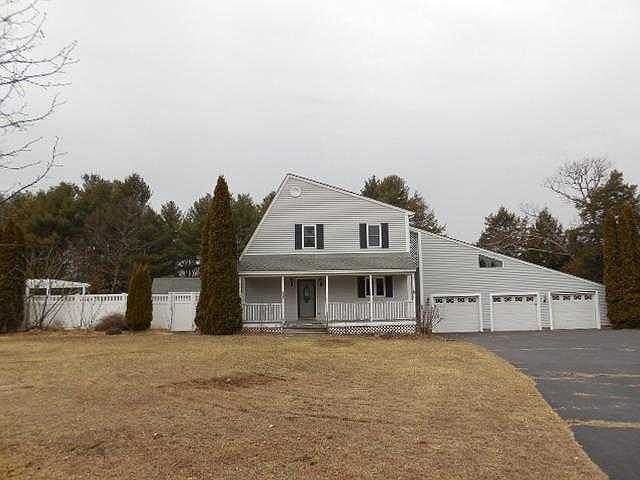 72 Canal Drive, Belchertown MA