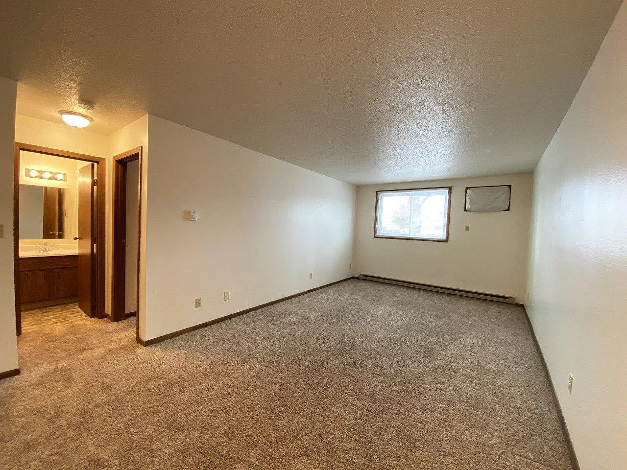 Autumn Grove Apartments — Photo 3