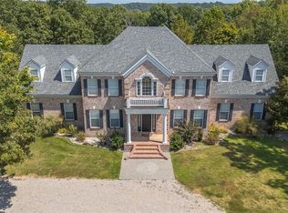 1 Twin Oaks Ln, Poplar Bluff, MO 63901