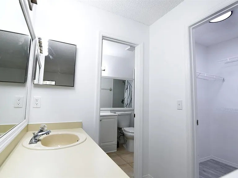 72 Lakepointe Cir — Photo 21