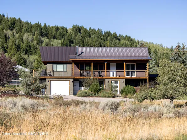1135 Taylor Mountain Dr, Victor, ID 83455