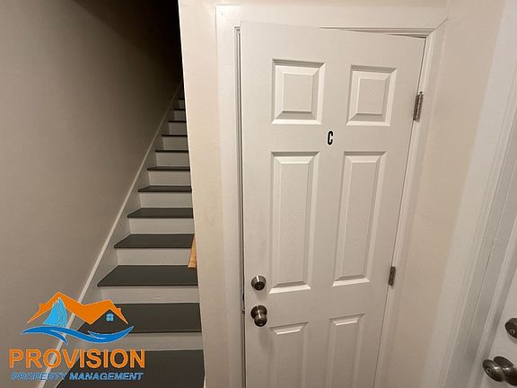 2nd image of 2939 Cornwall Rd #C