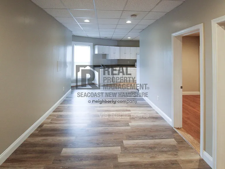 98 Academy St #4 — Photo 4