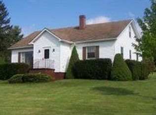 104 Vim Rd, Meyersdale, PA 15552