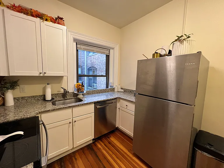 1463 Beacon St #43 — Photo 12