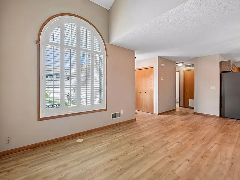 1003 Heather Ln #1 — Photo 5