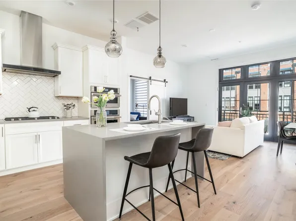 102 Legend Drive #201, Sleepy Hollow, NY 10591