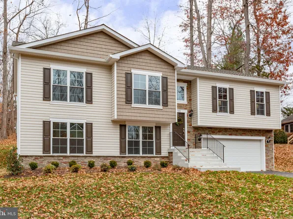 702 Eastover Pkwy, Locust Grove, VA 22508