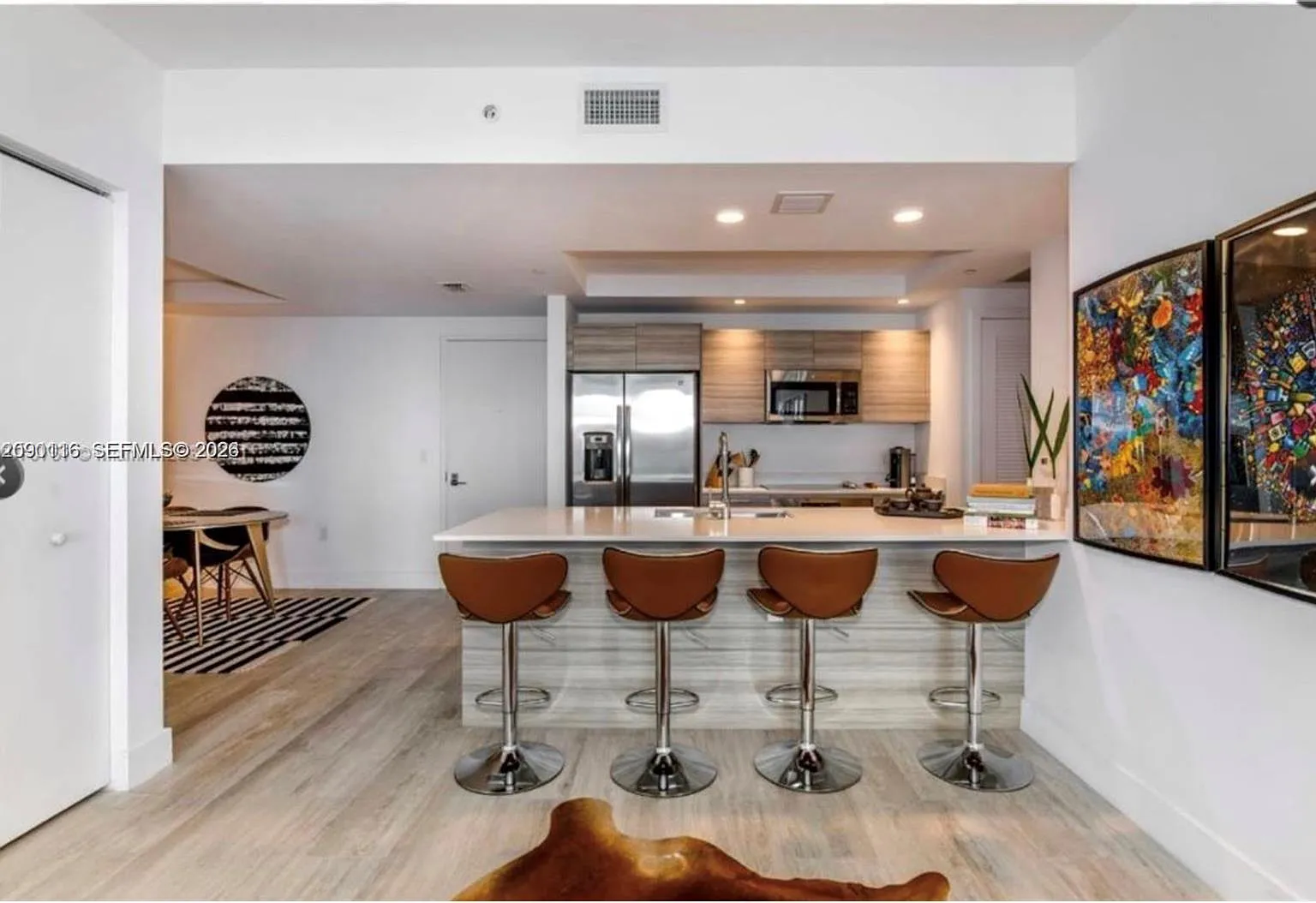 3401 Midtown Condo — Photo 3