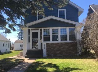 906 N 20th St, Superior, WI 54880