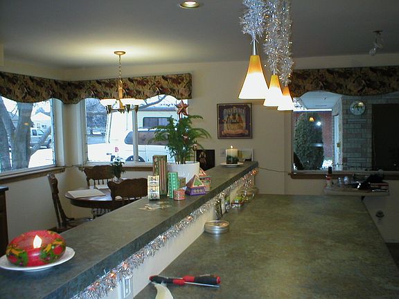 5th image of 205 W Northshore Dr