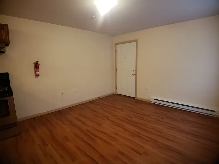203 University Dr #1 — Photo 3